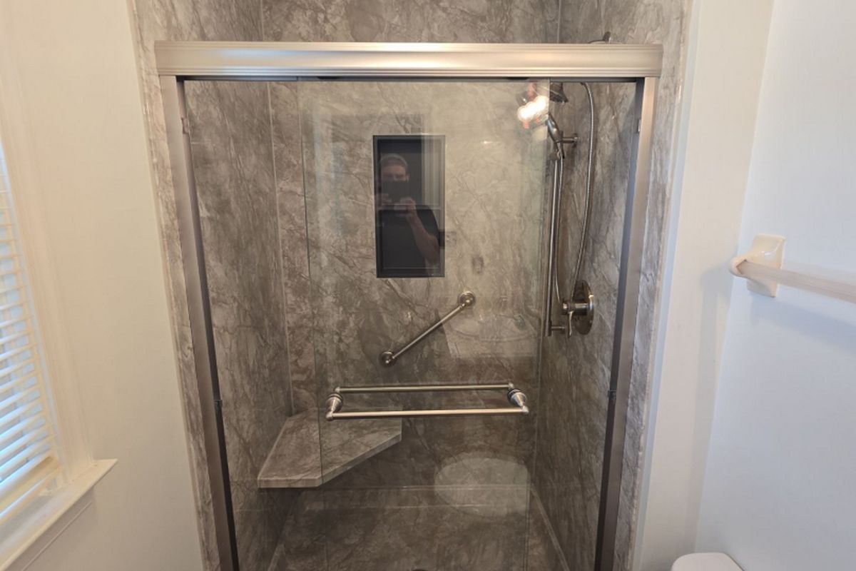 Shower-feature