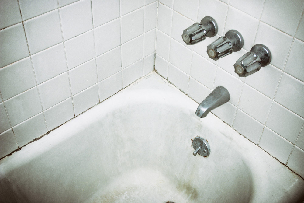 5 Reasons Why You Should Consider a Tub Replacement