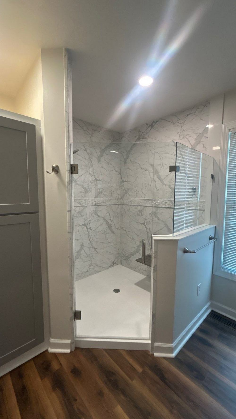 Bath-to-Shower Conversion in Cave Spring, VA (1)