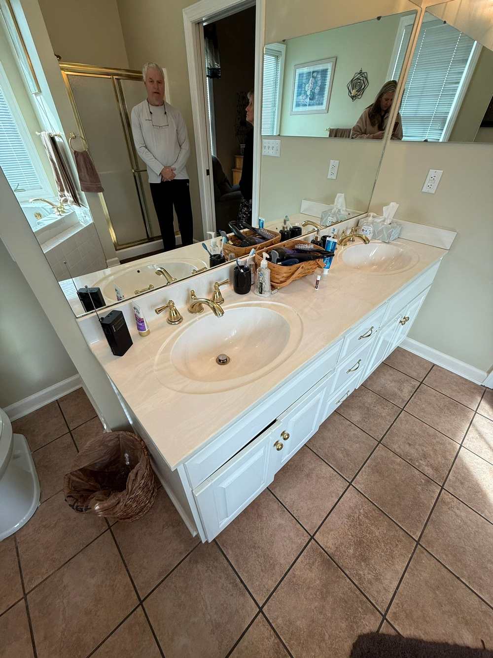 Bath-to-Shower Conversion in Cave Spring, VA (4)