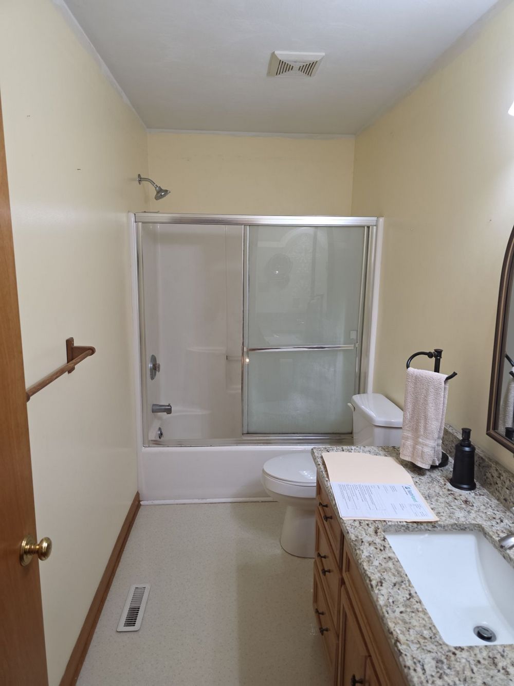 Stylish Walk-In Shower Installation in Rocky Mount, VA (8)