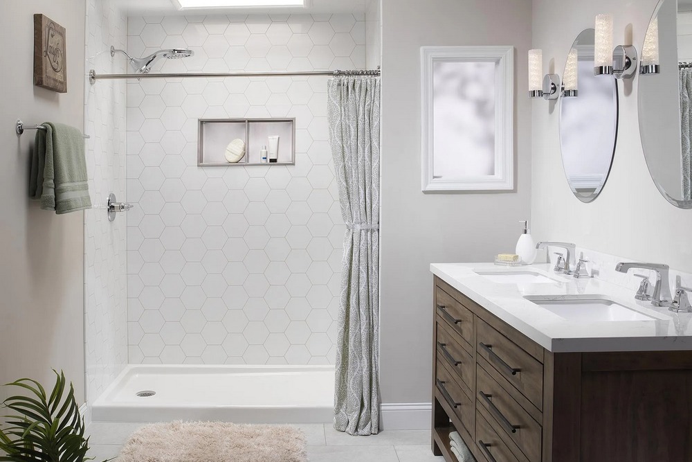 Why Walk-In Showers Are Gaining Popularity in Southwest Virginia