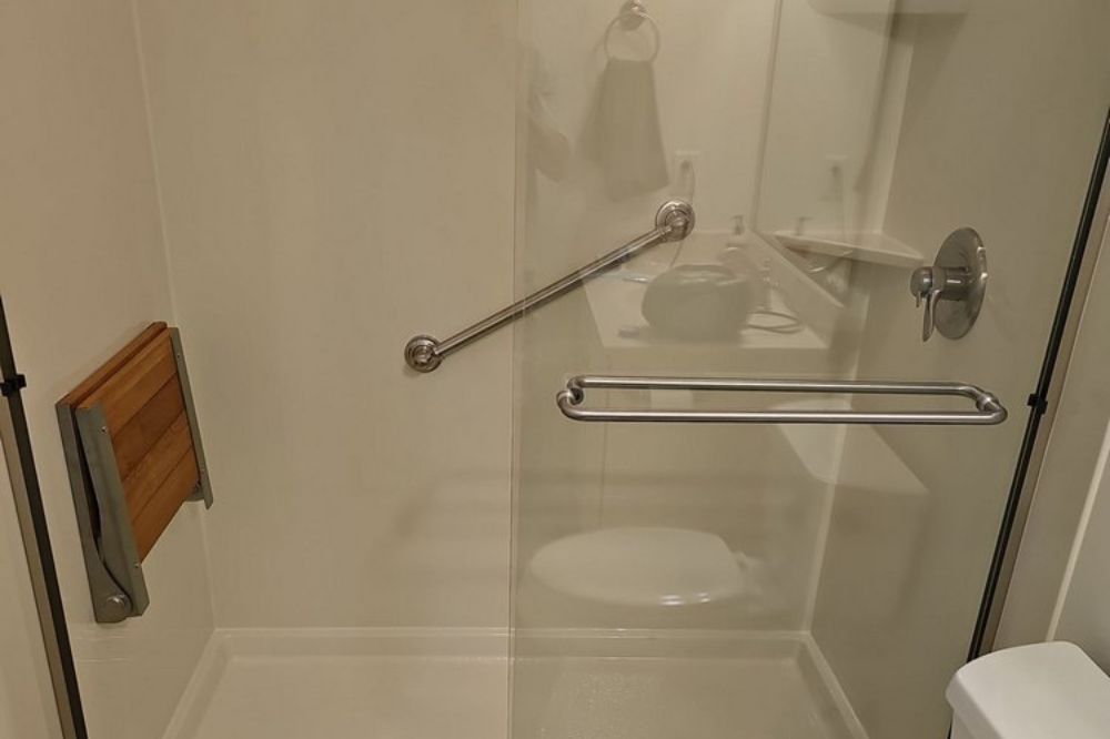 Tub-to-Shower Conversion in Forest, VA (5)