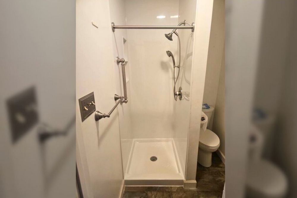 Can a Walk-In Shower Fit in a Small Bathroom?